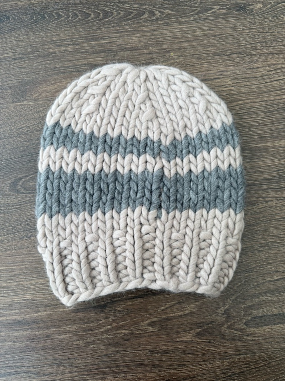 Wool and the Gang Chunky Knit Beanie - Oatmeal & Gray